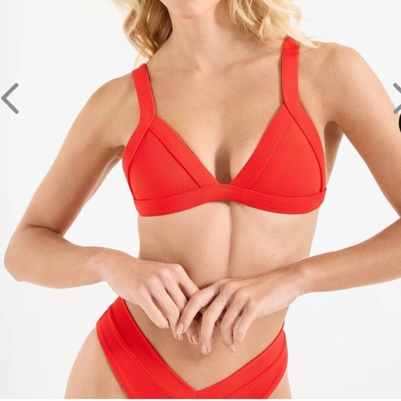 NWT OneOne Swimwear SET Bikini Kameron Jesse Red New Triangle Classic Rouge Sexy - Picture 5 of 16